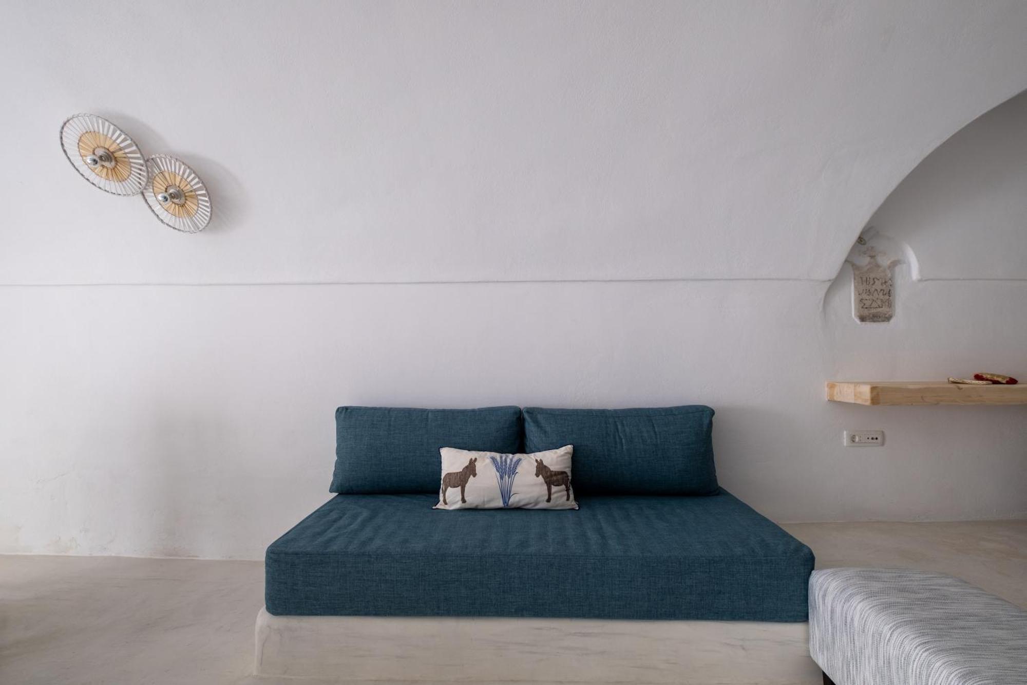 Art Canava Luxury Villas Fira  Esterno foto