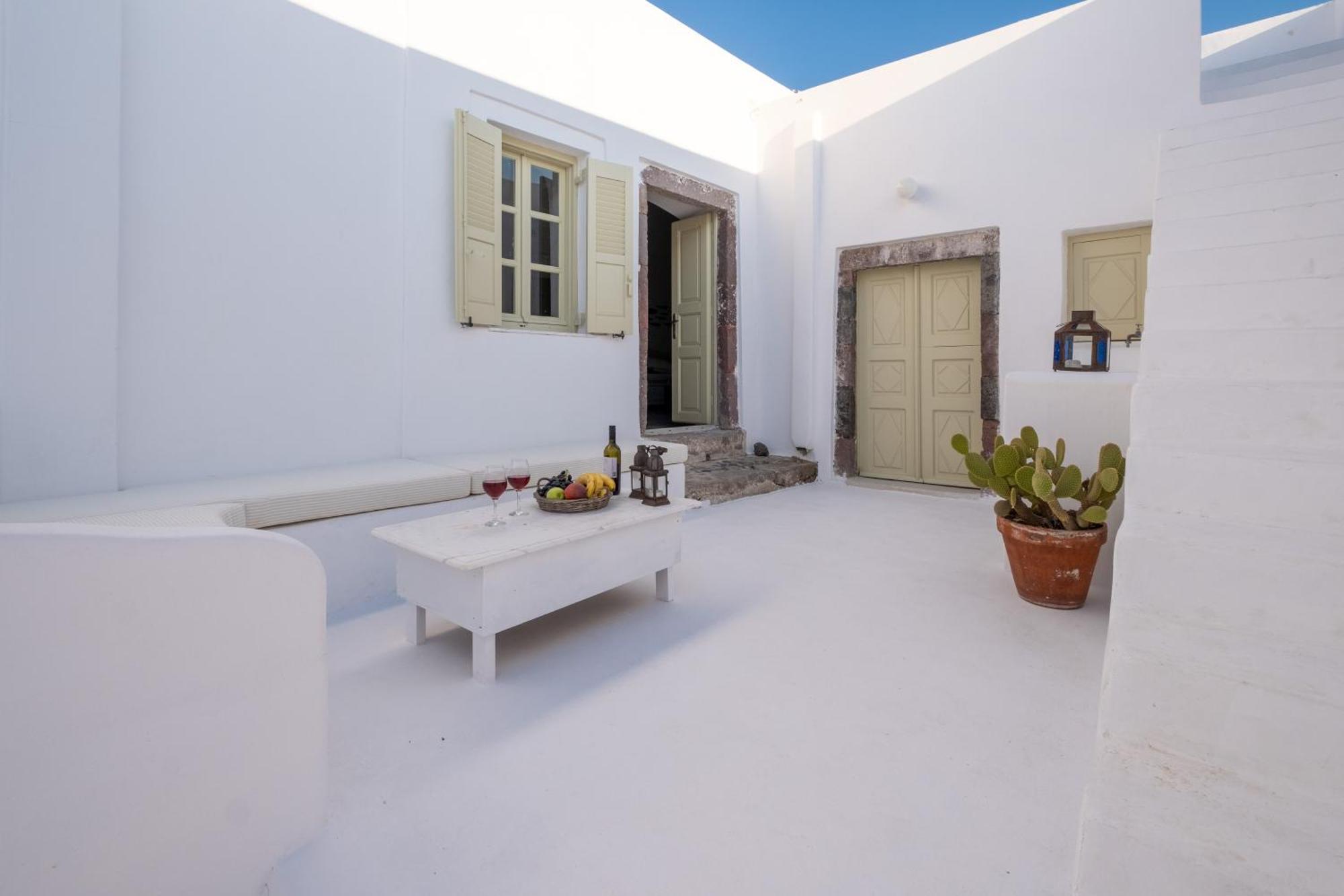 Art Canava Luxury Villas Fira  Esterno foto