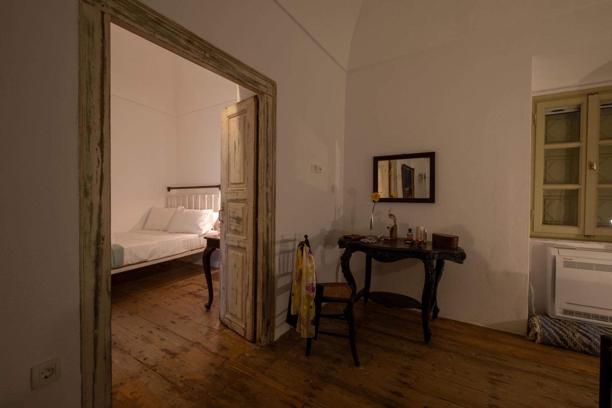 Art Canava Luxury Villas Fira  Esterno foto